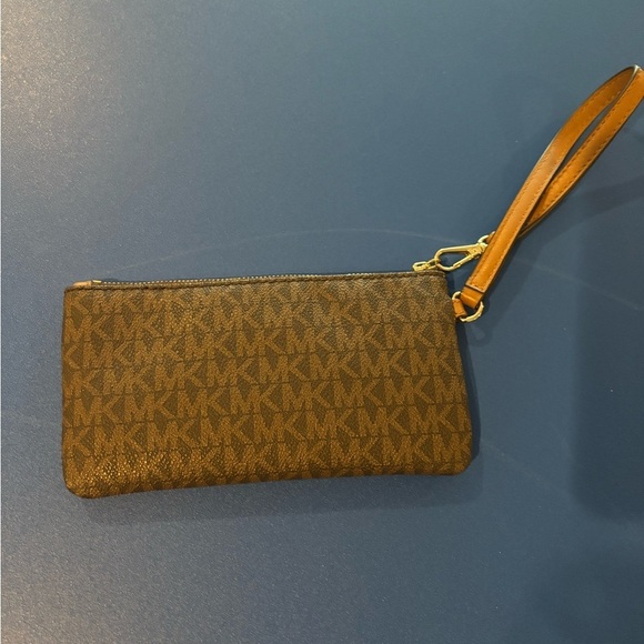 Michael Kors Dark Brown Logo Wristlet - Picture 2 of 5